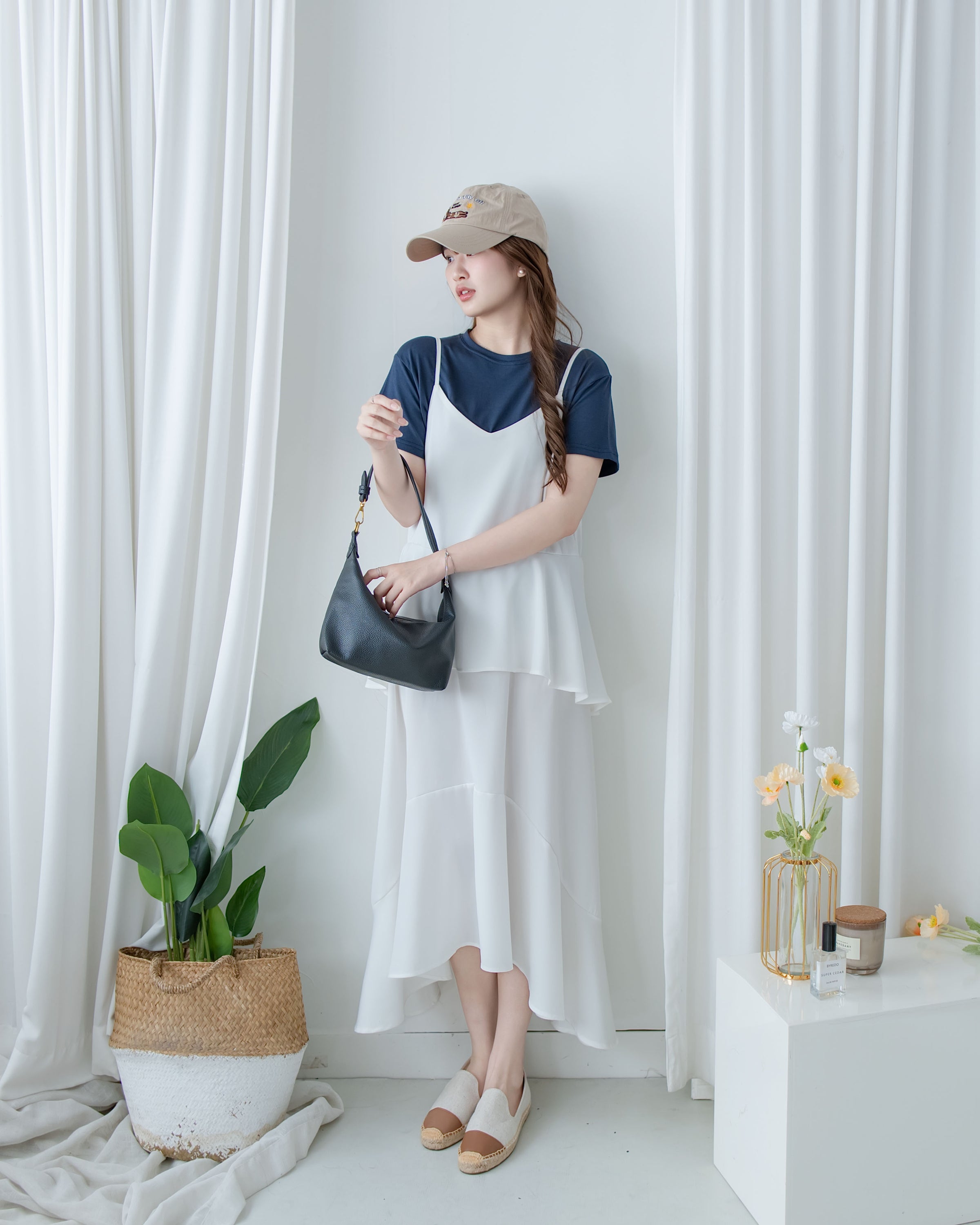 Chiffon Flowing Dress 飄逸雪紡層次綁帶連衣裙/ DS1113 (Black sold out)