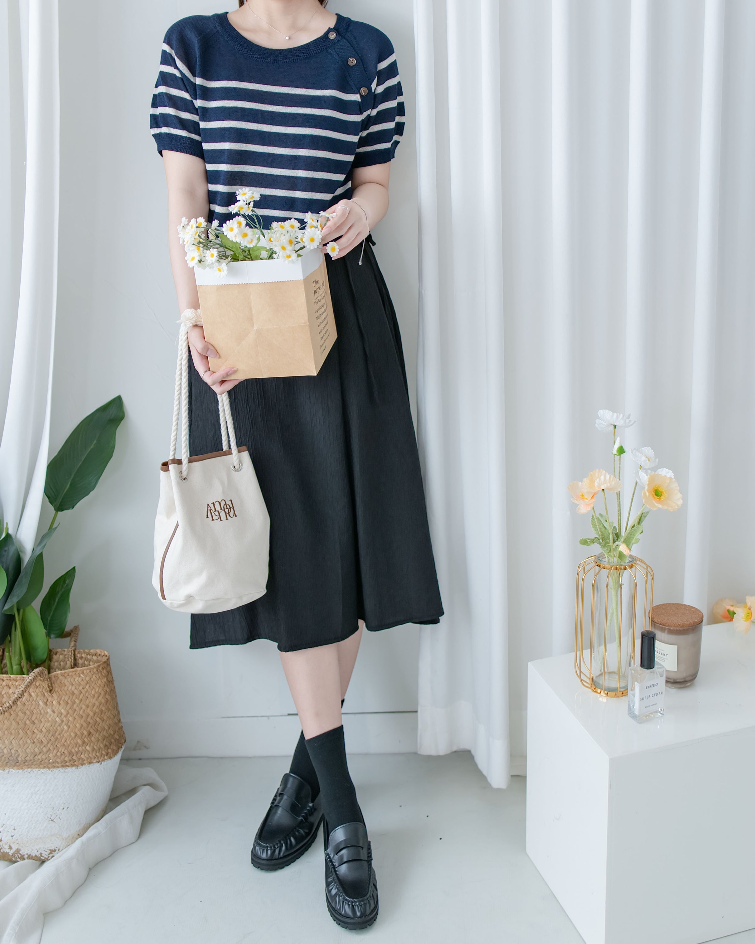 Ribbon Knot Pleated Skirt 側蝴蝶結顯瘦褶疊流線質感傘裙/ SK8939
