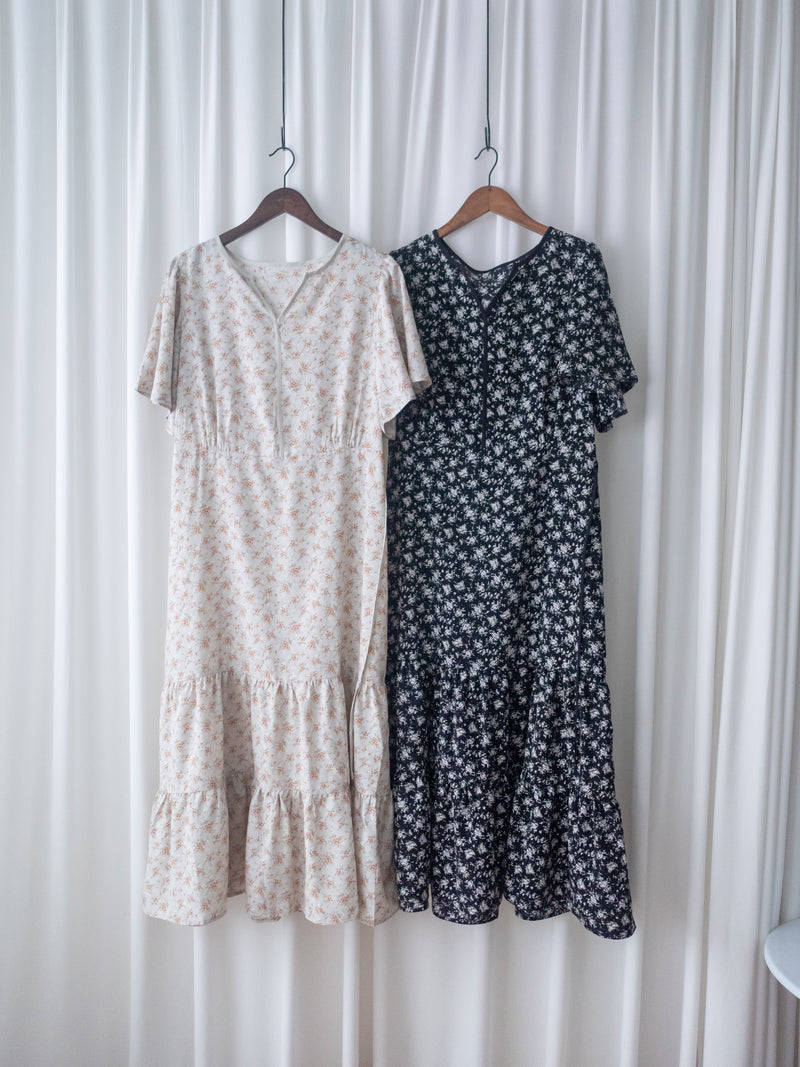 bouquet Dress 裝飾線幾何領口後橡筋印花連身裙/ DS9974