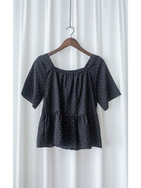 Polka Dot Blouse 黑色橡筋方領點點上衣/ BU9119