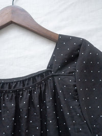 Polka Dot Blouse 黑色橡筋方領點點上衣/ BU9119