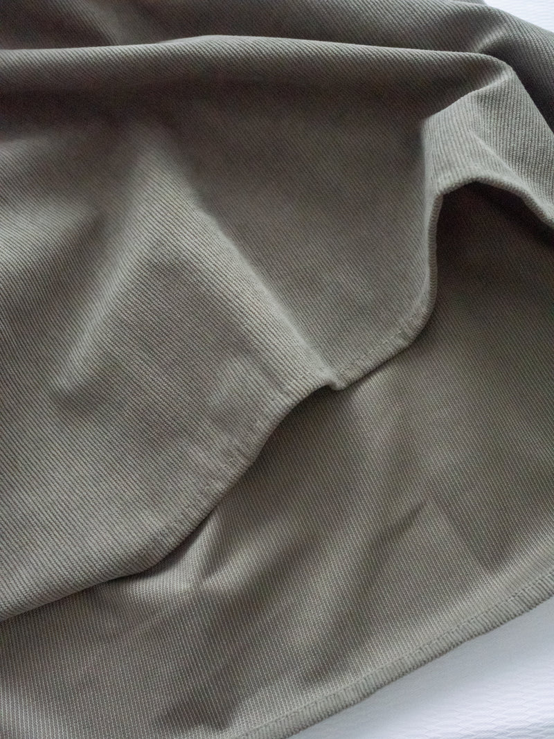 Sophie Dress 柔軟擋風燈芯絨V領連身裙/ DS1031