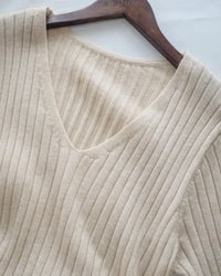 Vest Neck Dress V領側開叉彈性針織裙/ DS1034