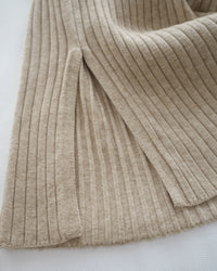 Vest Neck Dress V領側開叉彈性針織裙/ DS1034