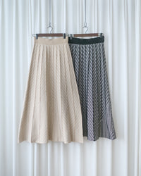 Pleated Pattern Knit Skirt 千鳥格設計感針織彈性百褶裙 / SK8920