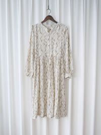 【現貨限量回歸 】Firework 花火線條幾何印花防皺百褶連身裙, Dress/ DS9429