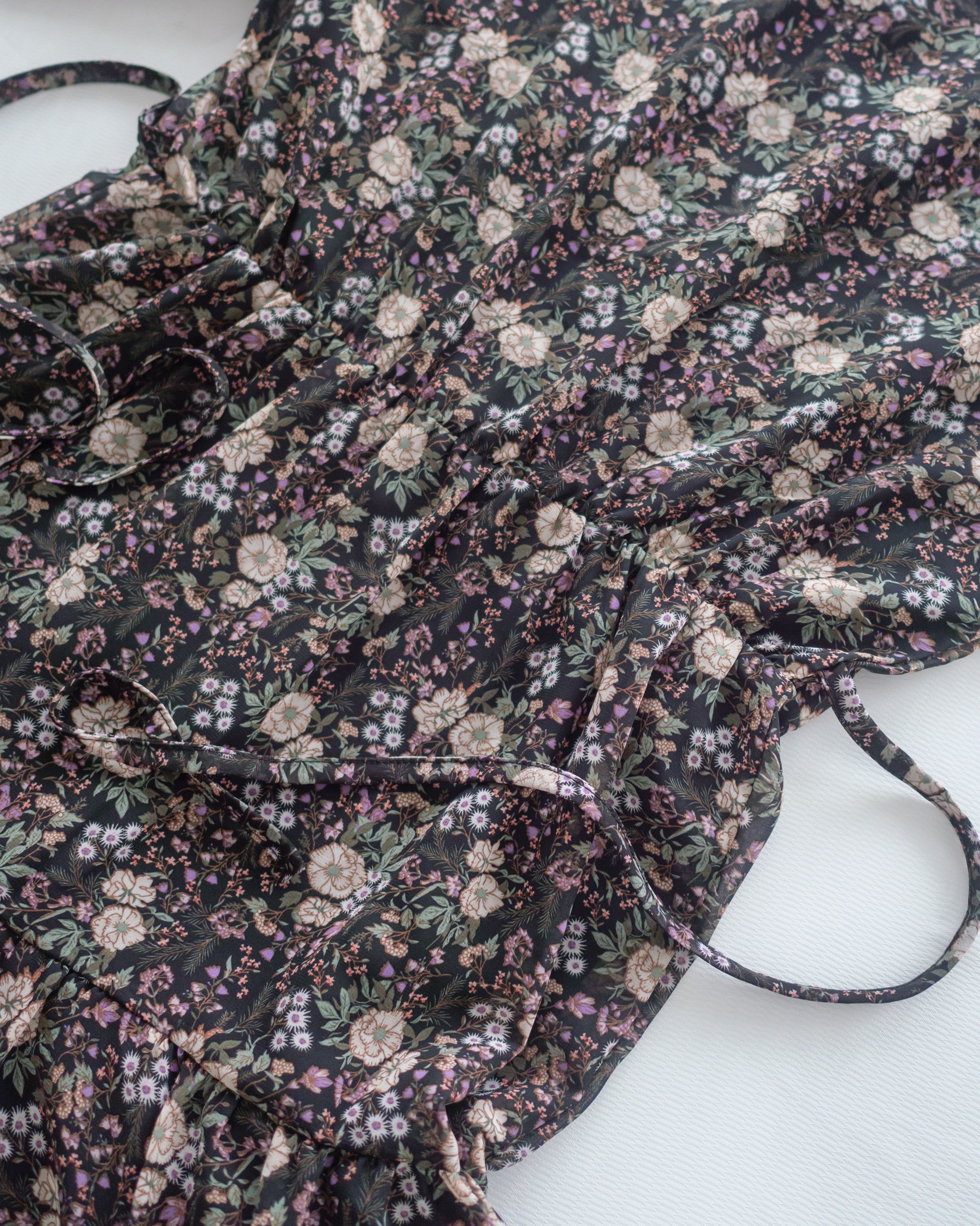 Floral Dress 雪紡碎花領口綁帶連身裙 / DS1028