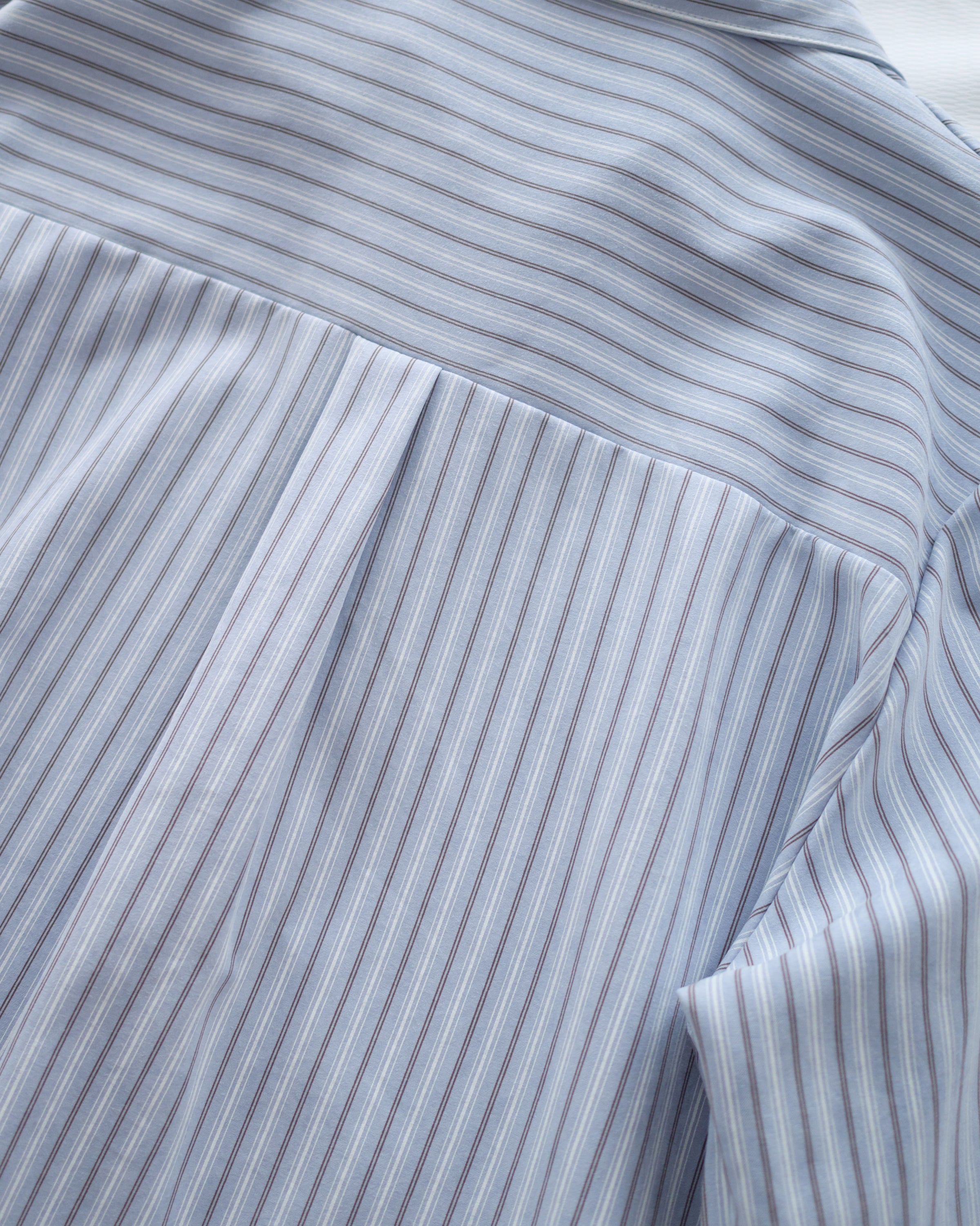 Stripe Shirt Set 不規則下擺針織背心條紋襯衫套裝/ SE9087
