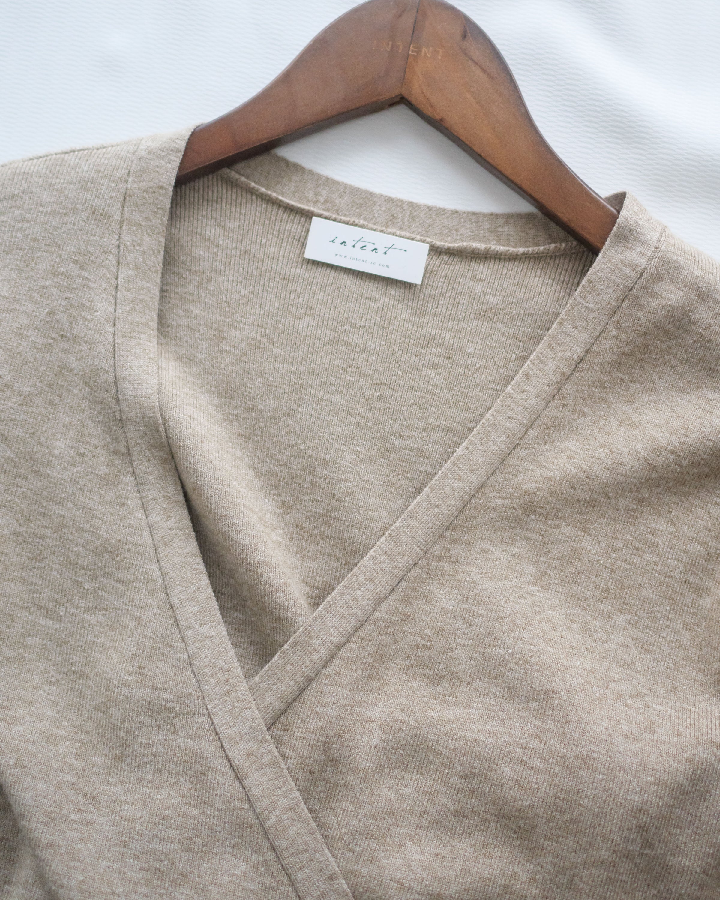 Wrap Dress 疊V領立體線條針織裙擺彈性連身裙/ DS1049