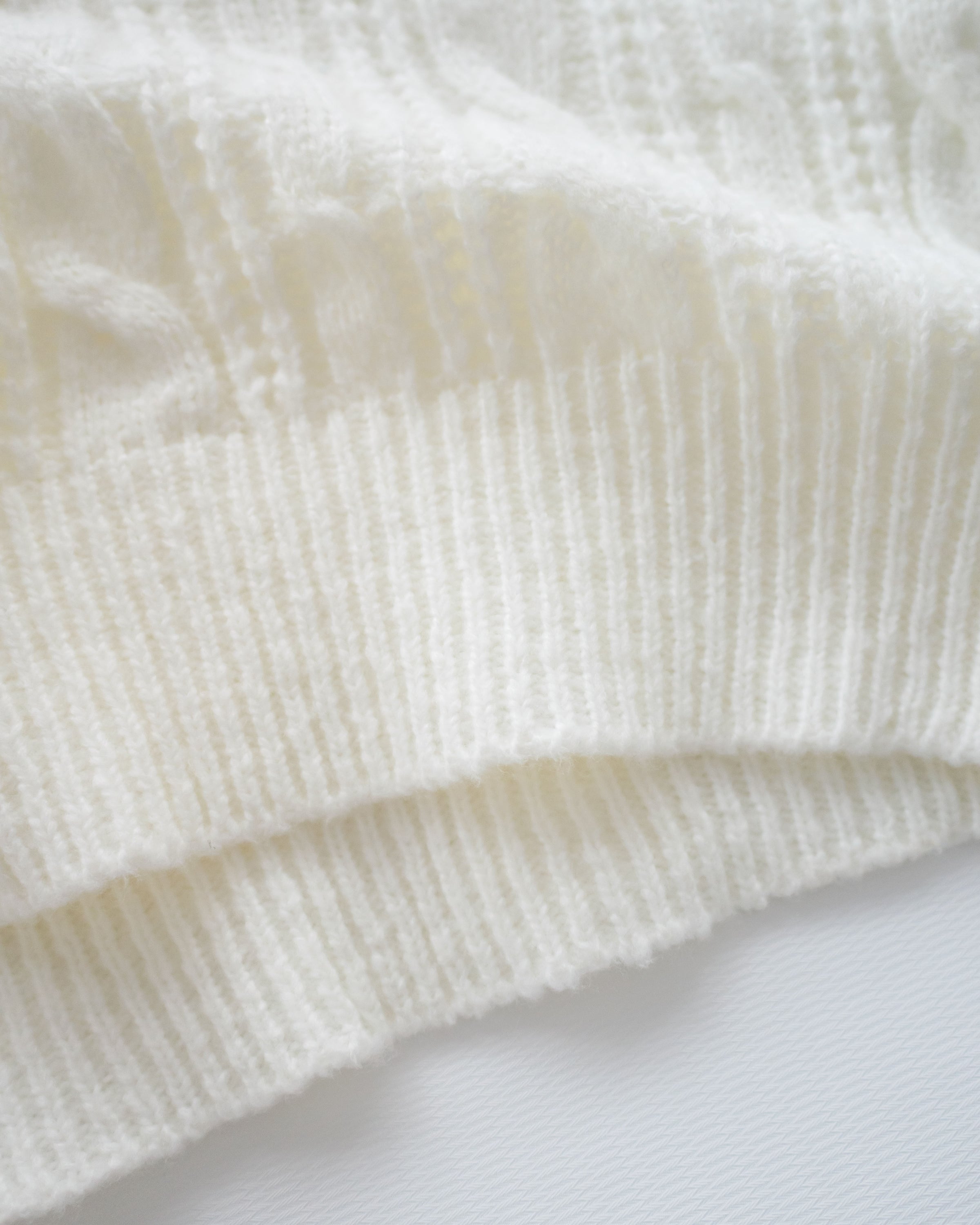 Ribbon Square Knit Top 前後兩穿蝴蝶裝飾針織上衣/ KT8191