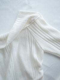 Off Collar Top 領口設計側車褶上衣/ TP9202