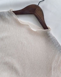 Ruffle Collar Top 直條紋皺褶微光澤感上衣/ TP9205 (pre-order ivory)