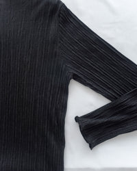 Ruffle Collar Top 直條紋皺褶微光澤感上衣/ TP9205 (pre-order ivory)