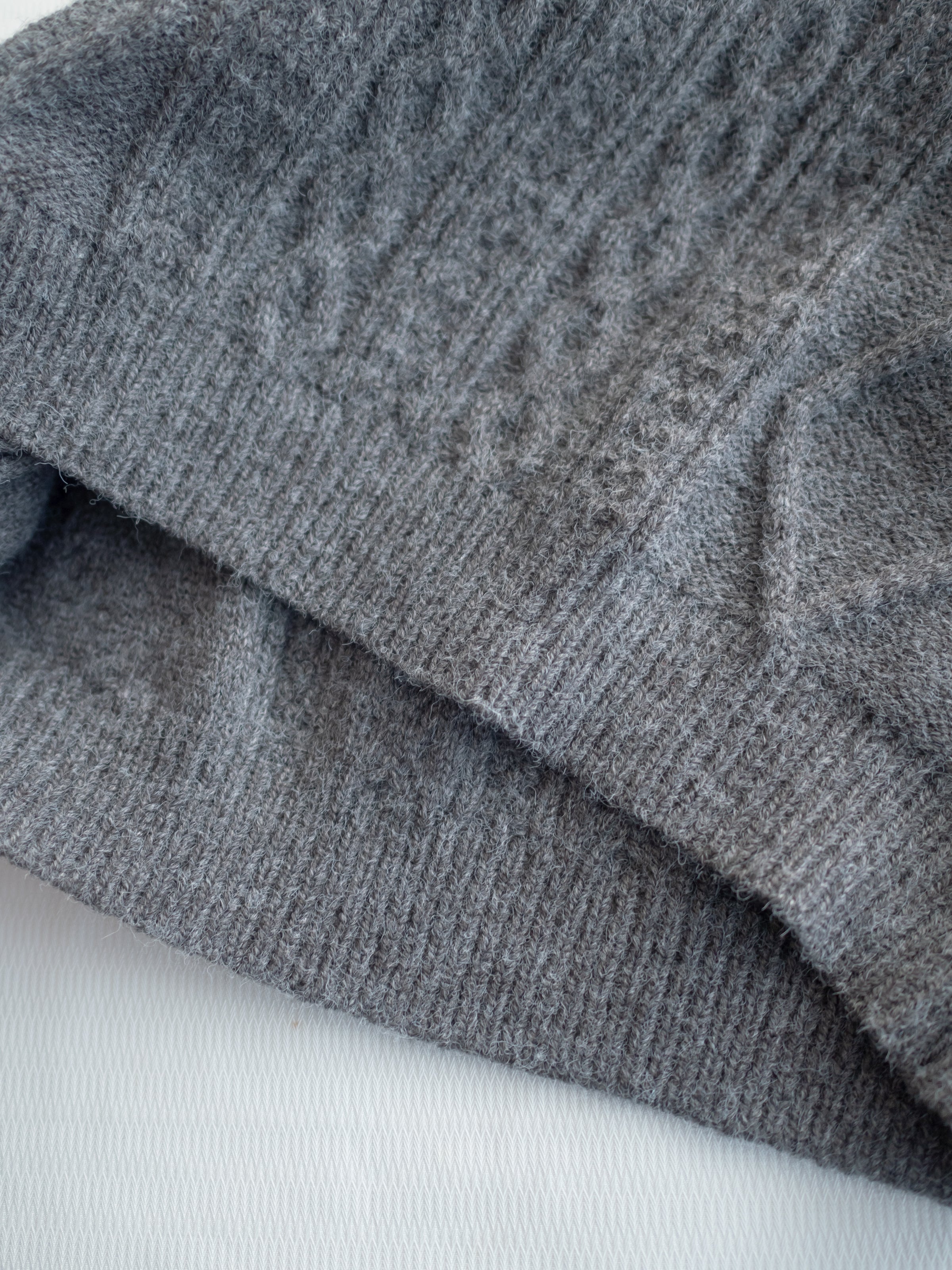 Cable Knit Vest Set 麻花針織背心收腰襯衫裙套裝 / SE8104