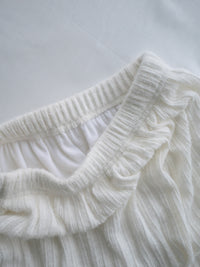 Lace Spliced Skirt 蕾絲拼接壓紋針織裙/ SK8929