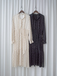 Star Floral Dress 雪紡星花木耳邊修腰連身裙/ DS1064 (Pre-order 2月5日截單)