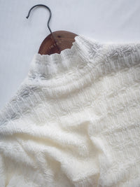 Darling Top 微鏤空特色紋理純色上衣/ TP9199 (Pre-order 2月5日截單)