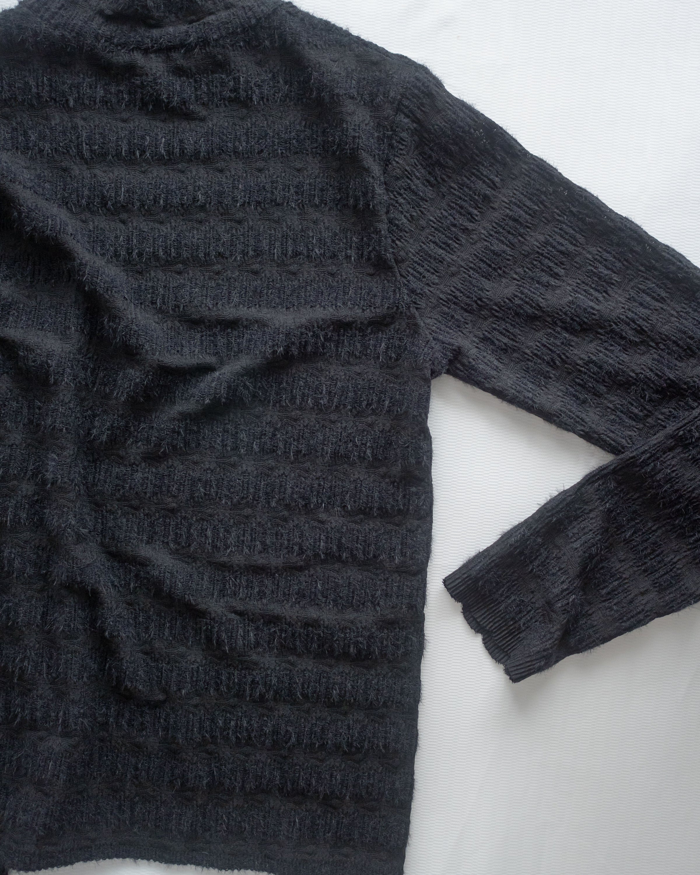 Darling Top 微鏤空特色紋理純色上衣/ TP9199 (Pre-order 2月5日截單)