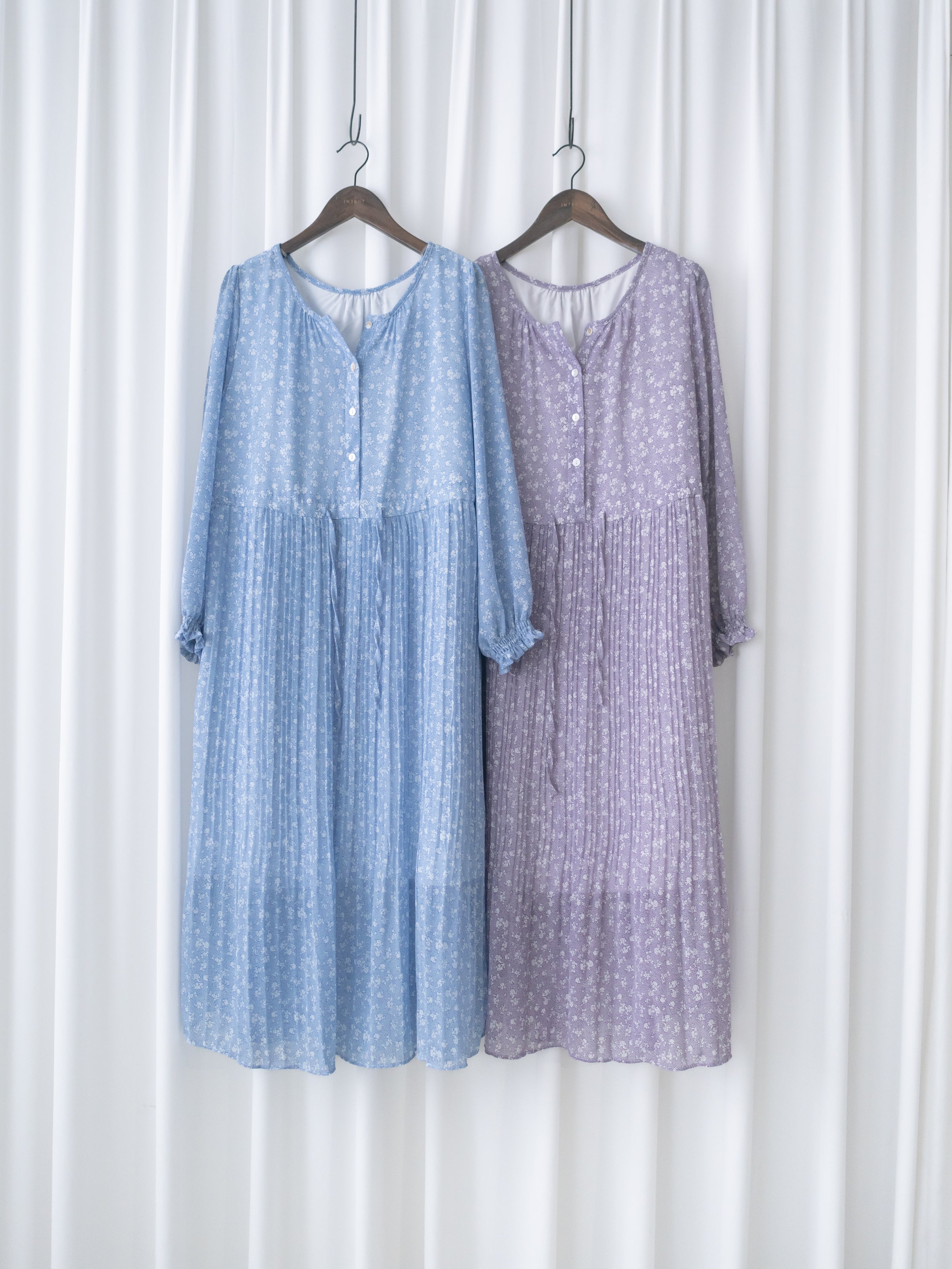 BabyBreath Pleated Dress 滿天星印花繫帶飄逸百褶長裙/ DS1063 (Pre-order lavender 2月5日截單)