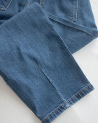 Stretch Barrel Jeans 全彈性修身弧形牛仔褲/ PT8475