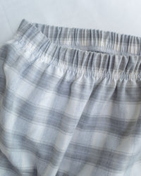 Asymmetrical Checked Skirt 不規則裙擺淡格紋半裙/ SK8924 （pre-order navy 3月3截單)