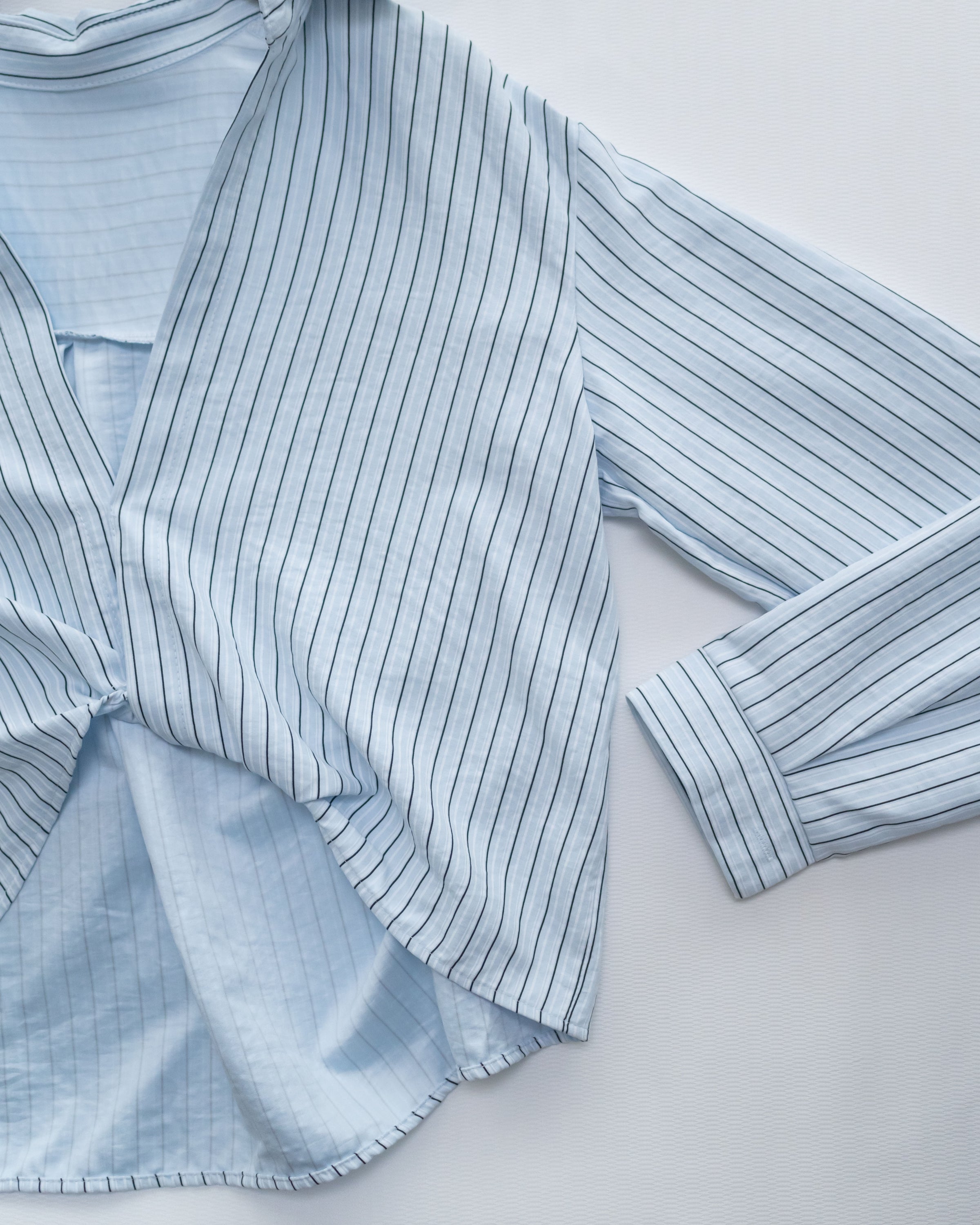 Stripe Layered Twist Shirt 立體細褶條紋綁結套裝恤衫/ SE8109