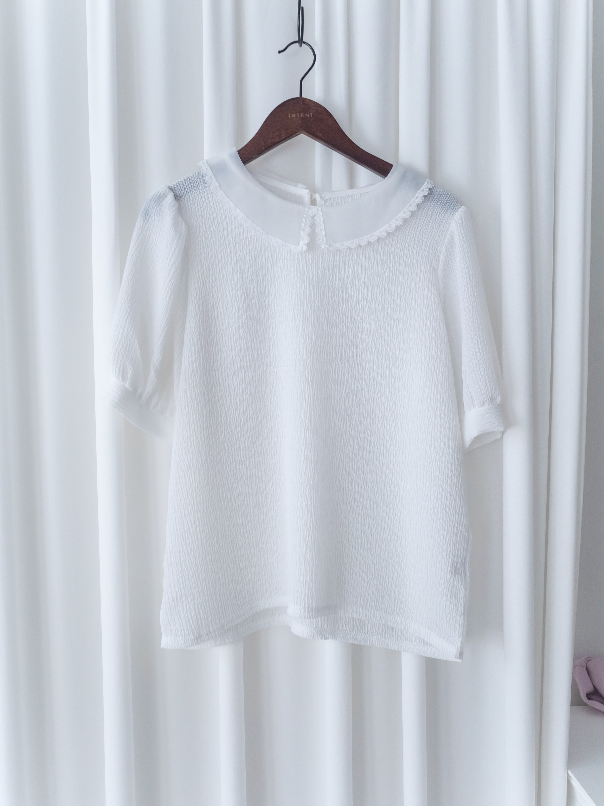 Collar Blouse 雪紡花邊領口上衣/ TP8001