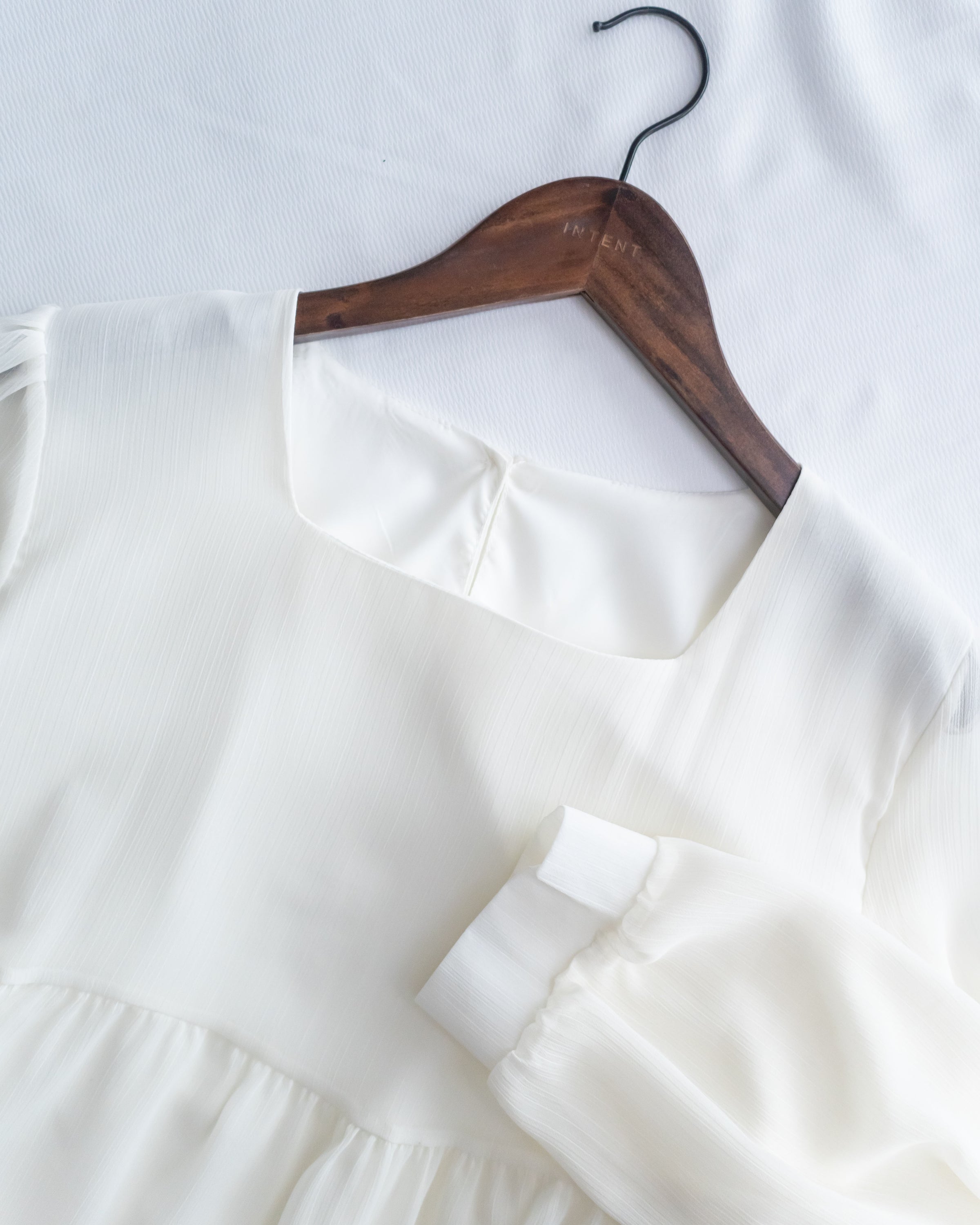 Chiffon Square Collar Dress
 雪紡方領層次感飄逸連衣裙/ DS1082