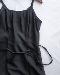 Dora Dress 前後細節領口修腰吊帶連身裙/ DS1091 (pre-order)