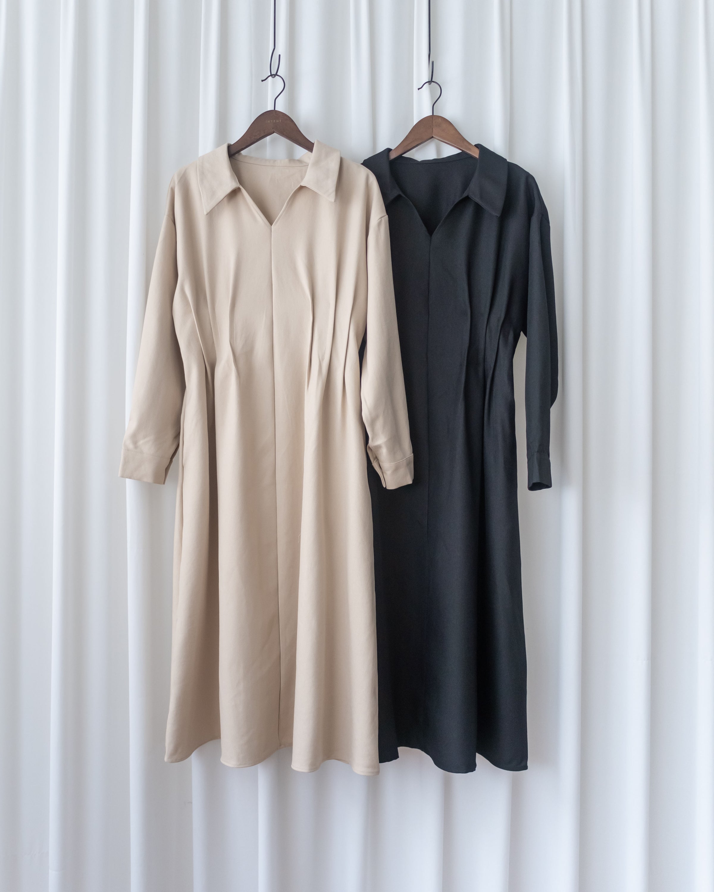 Collar Pleated Dress 翻領口前車褶顯瘦修腰口袋連身裙/ DS1092
