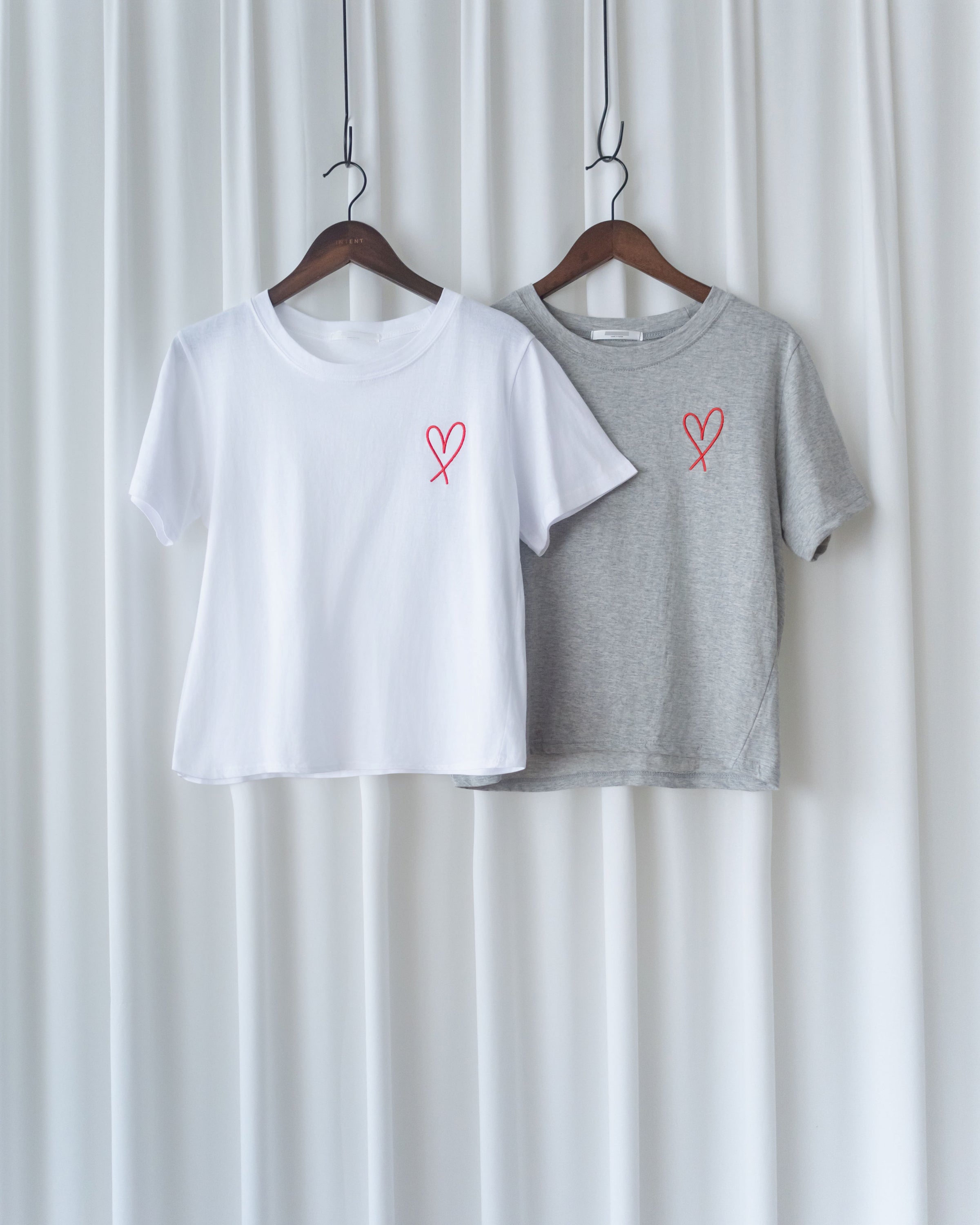 French Embroidery Tee 法式質感筆觸心形刺繡T恤/ TP9215