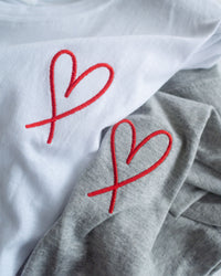 French Embroidery Tee 法式質感筆觸心形刺繡T恤/ TP9215