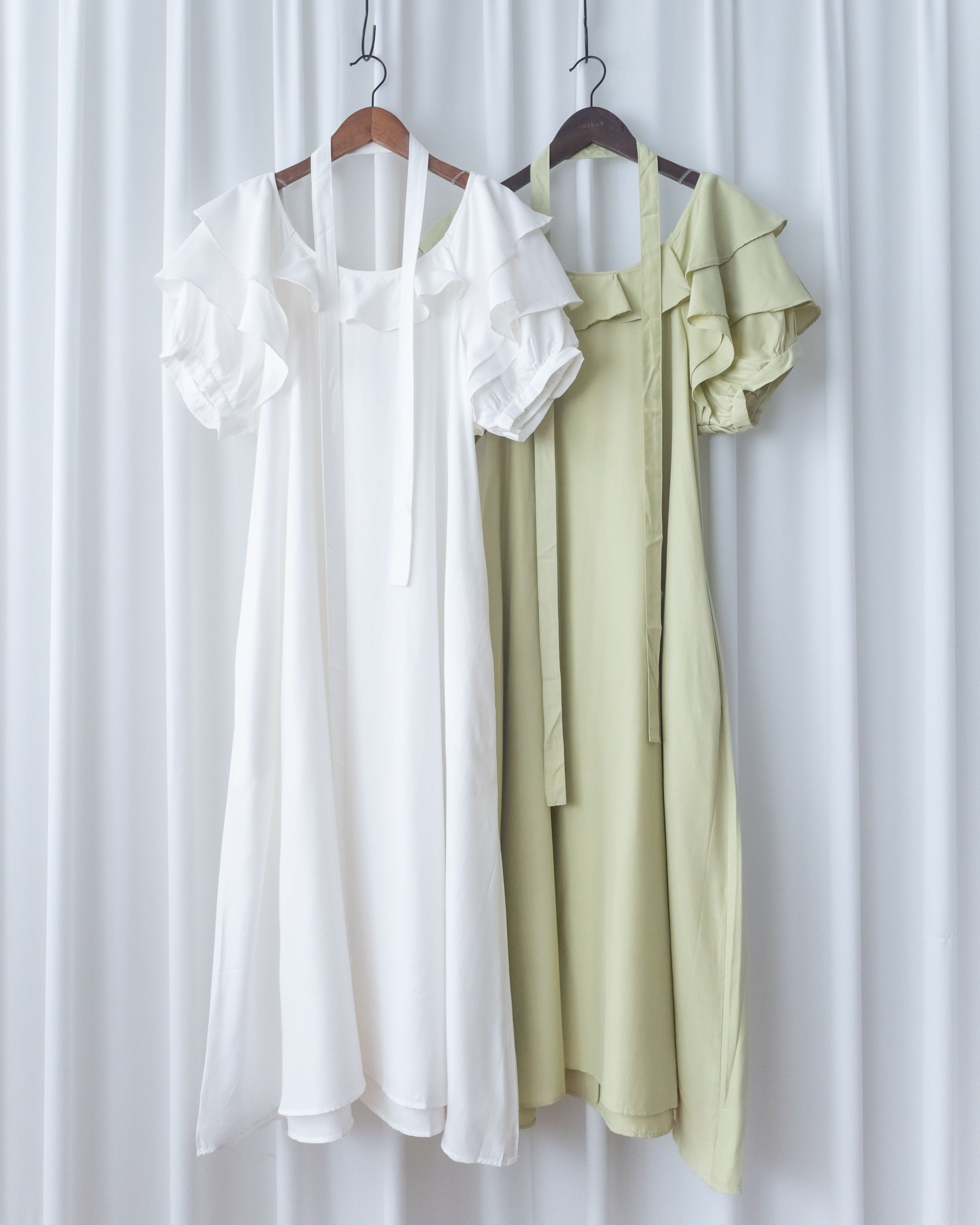 Ruffle Square Dress 荷葉方領隨性口袋修腰連衣裙/ DS1096