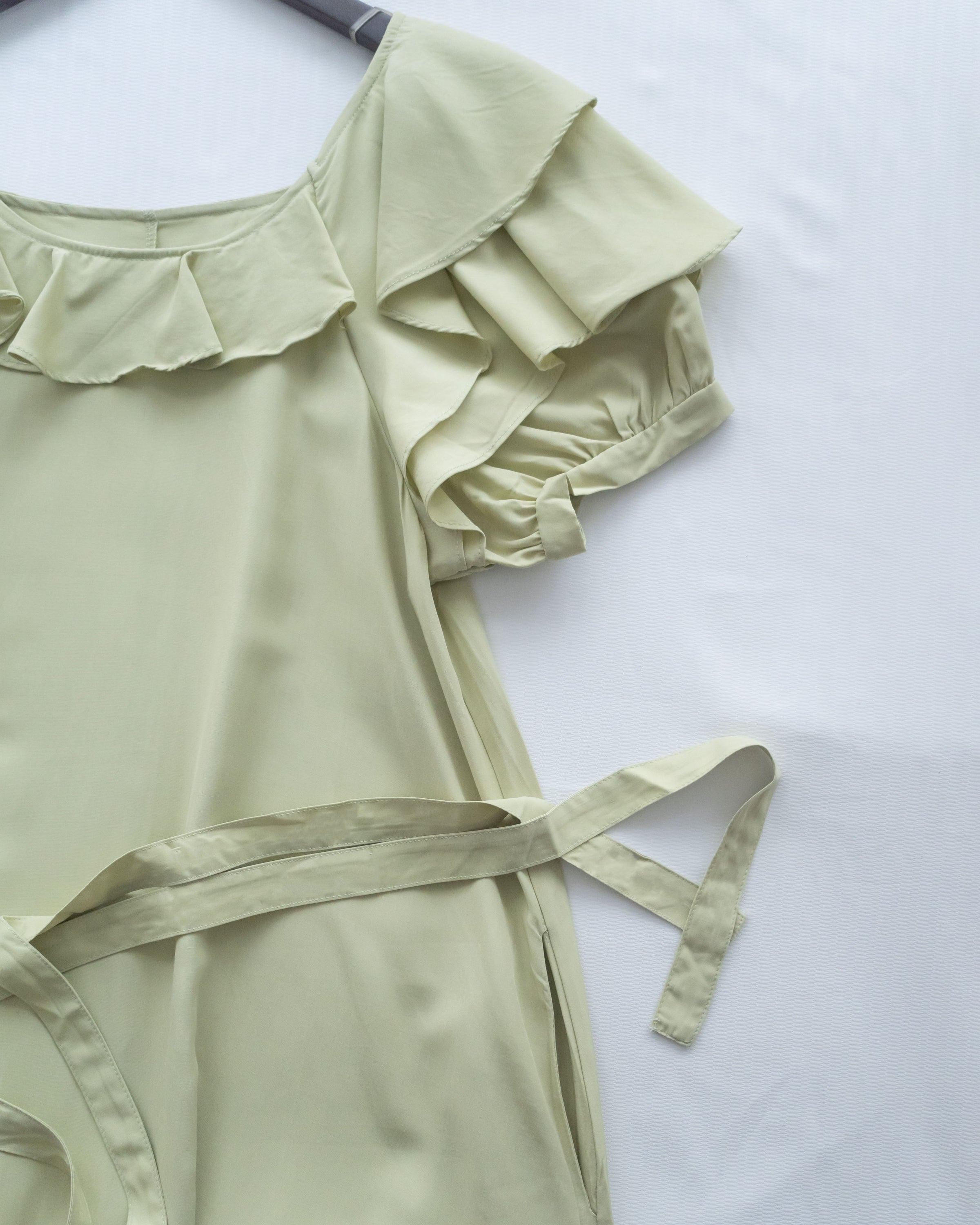 Ruffle Square Dress 荷葉方領隨性口袋修腰連衣裙/ DS1096