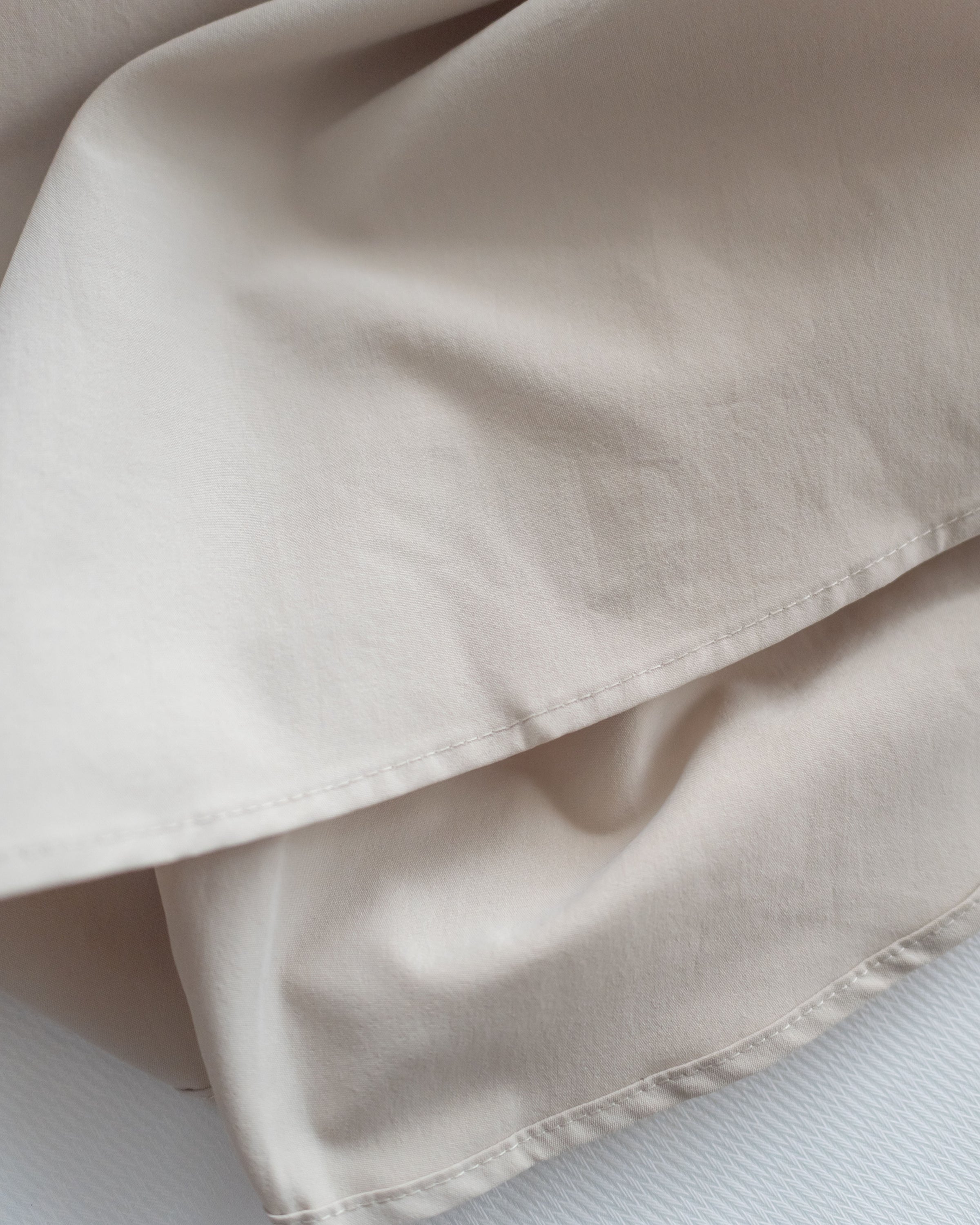 Spliced Beige Dress 拼接立體層次彈性修腰連身裙/ DS1097(pre-order)