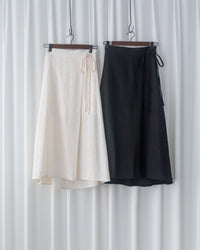 Ribbon Knot Pleated Skirt 側蝴蝶結顯瘦褶疊流線質感傘裙/ SK8939