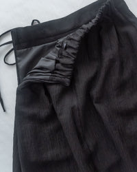 Ribbon Knot Pleated Skirt 側蝴蝶結顯瘦褶疊流線質感傘裙/ SK8939