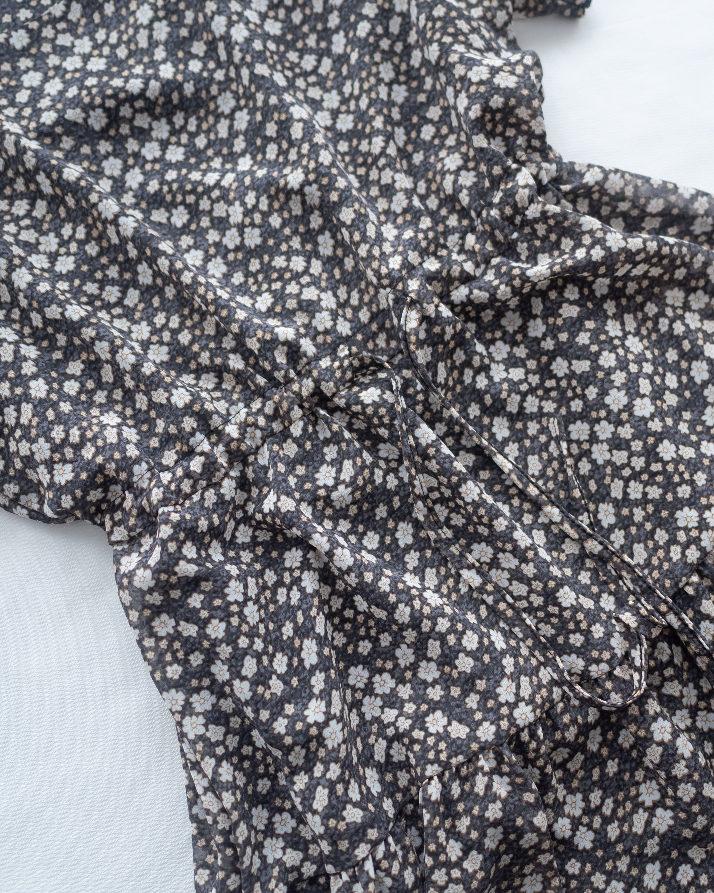 Daisy Dress 琉璃光感精緻印花修腰連衣裙/ DS1122 (Pre-order 5月28截單)
