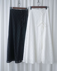 Embroidery Skirt 交叉打結棉質通花傘形半裙/ SK8941