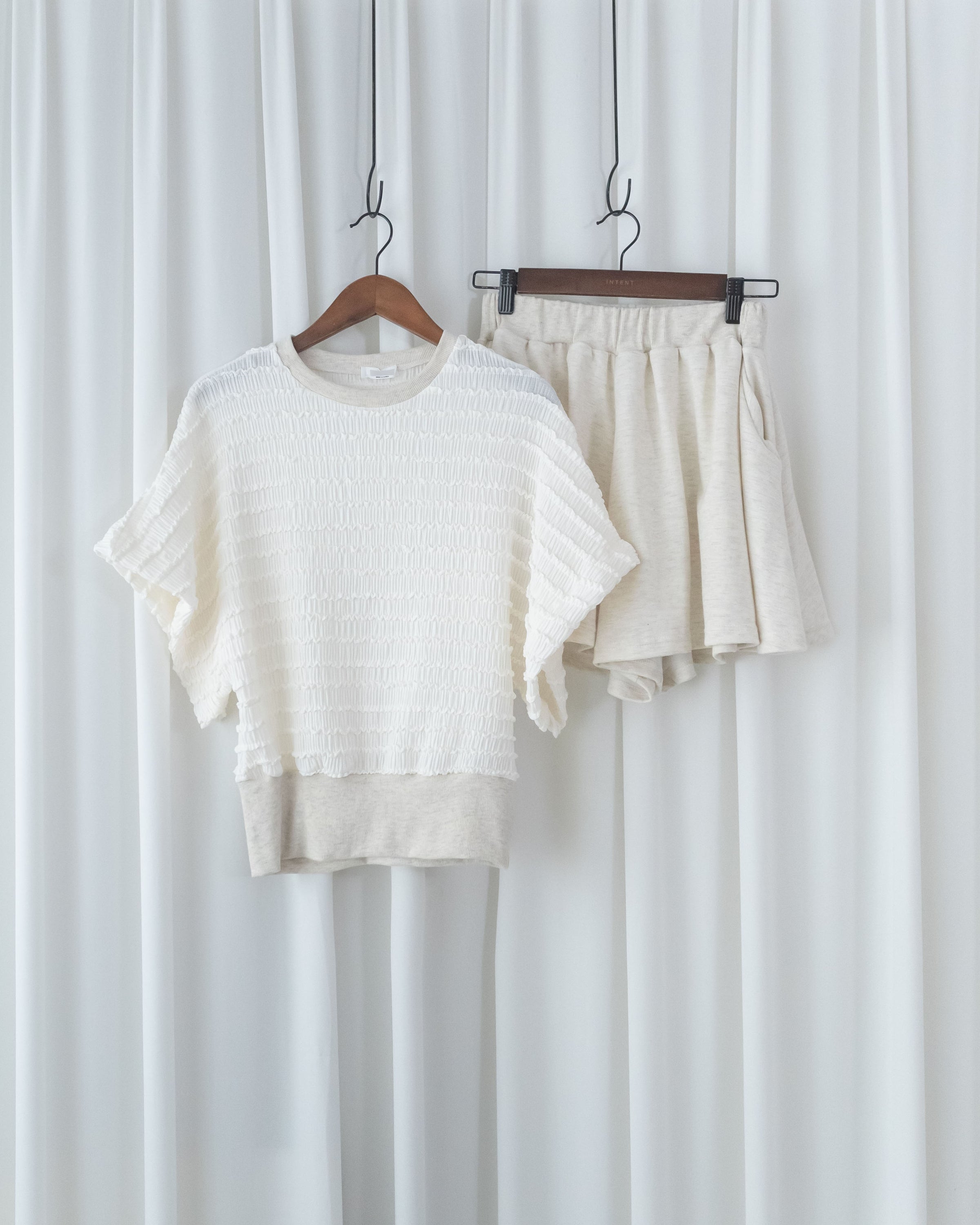 Cloud Beige Set 雲朵細褶彈性裙褲套裝/ SE9224 (pre-order 5月28截單)