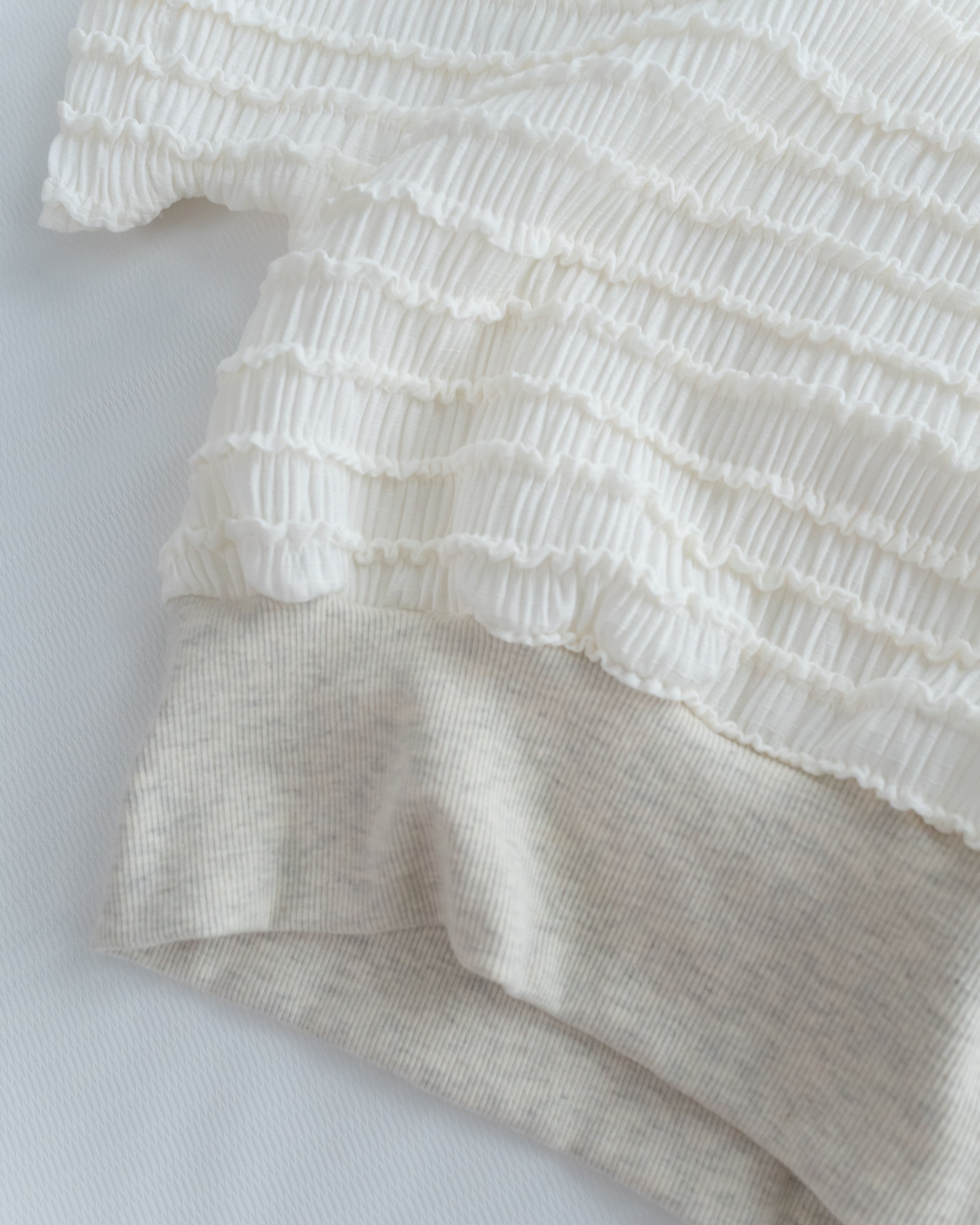 Cloud Beige Set 雲朵細褶彈性裙褲套裝/ SE9224 (pre-order 5月28截單)