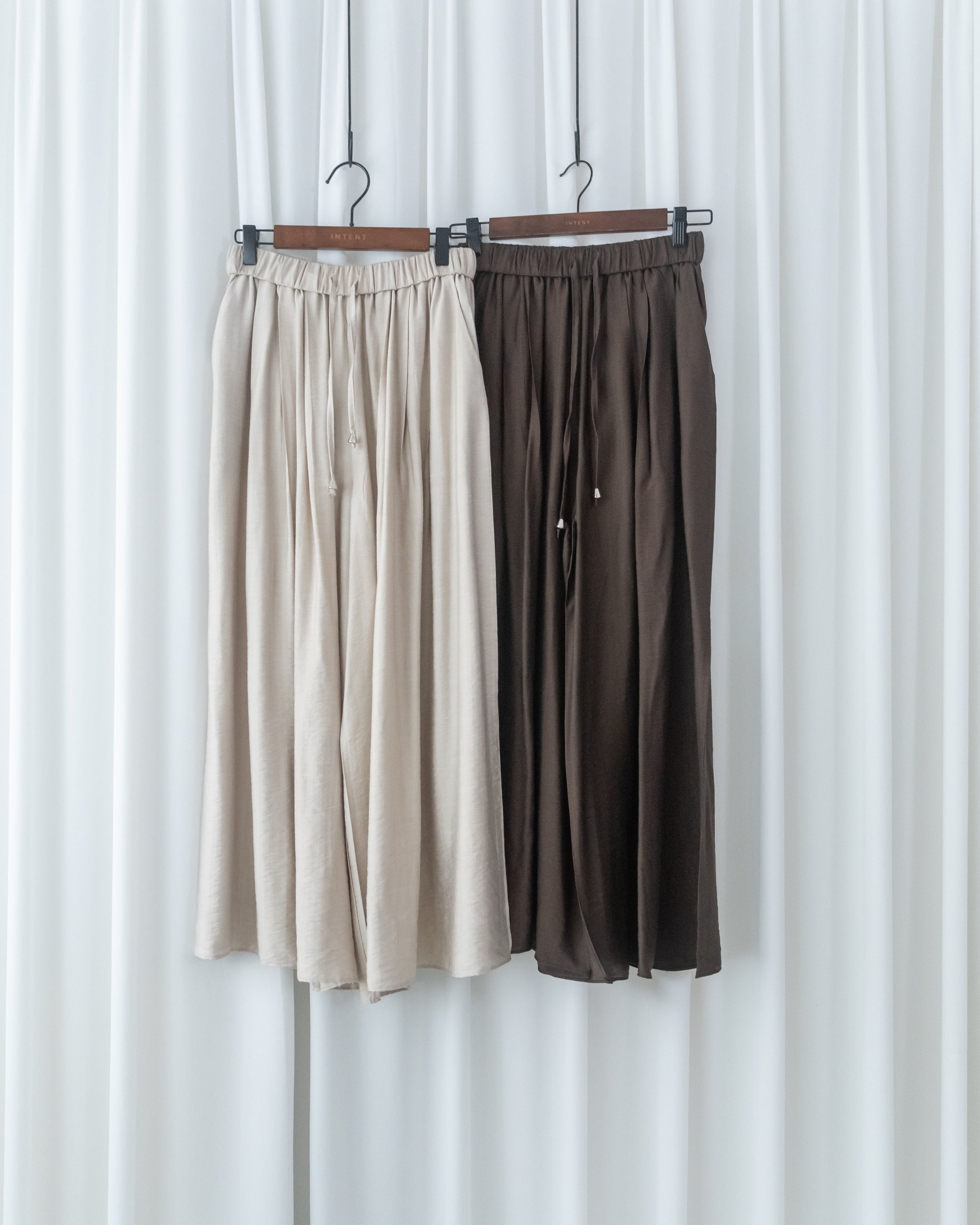Glossy Wide Leg Pants 光澤感金飾點綴傘裙褲/ PT8479 (pre-order 5月28截單)