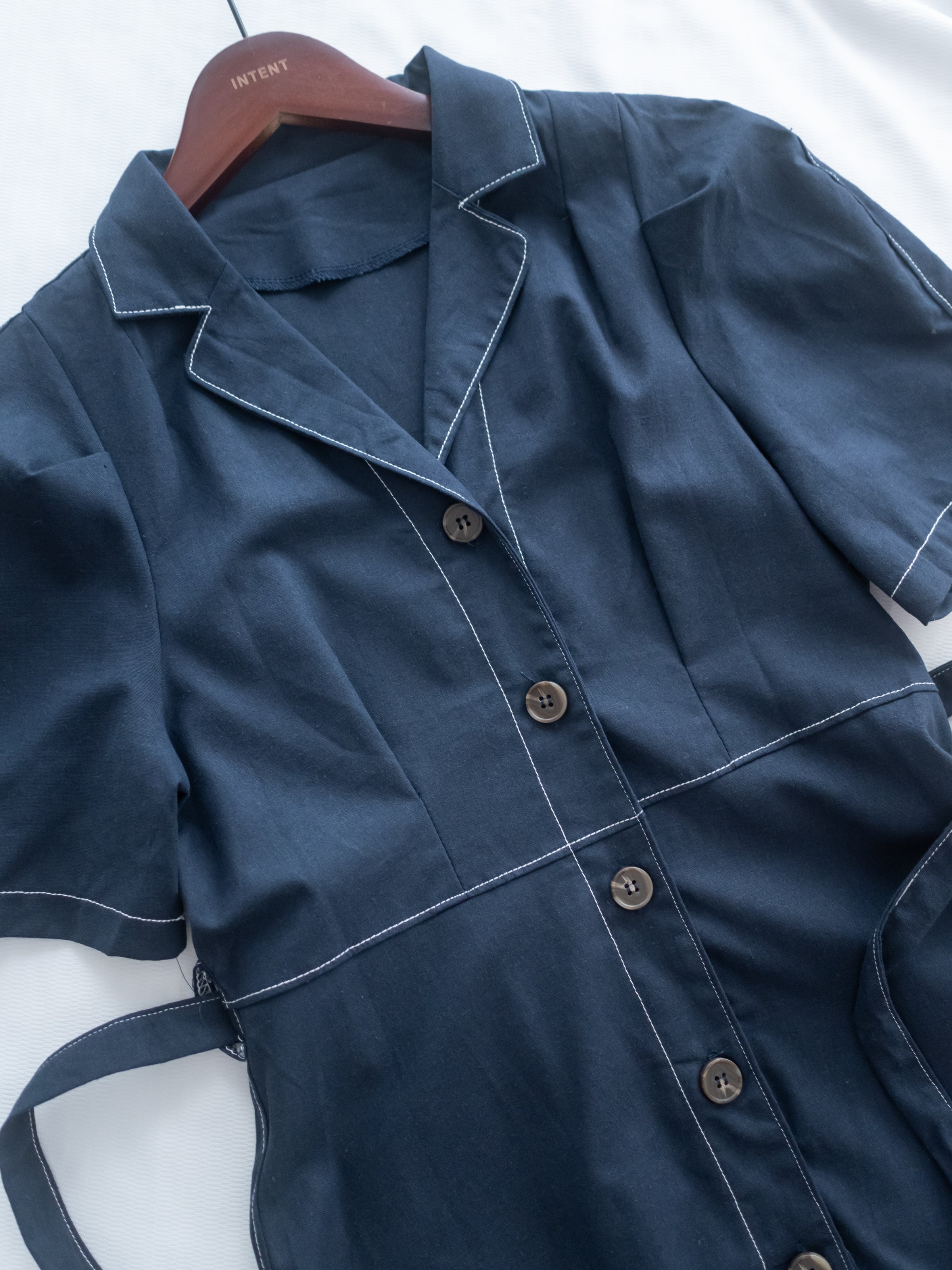 Stitch Linen Dress 明線車邊輕復古腰帶修腰連身裙/ DS1125