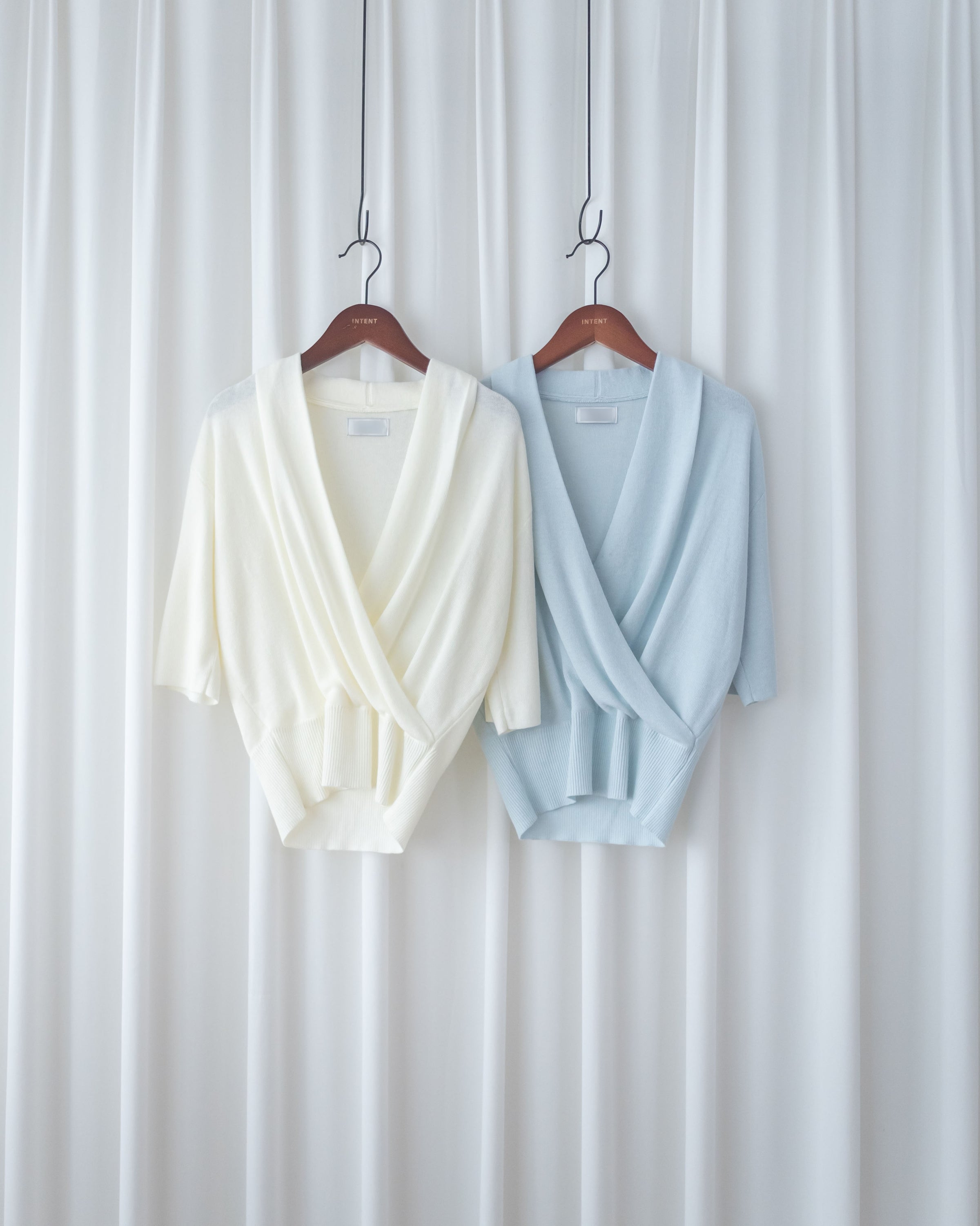 Wrap Knit Top 溫柔交疊領隨性織紋針織上衣/ TP9226 (pre-order mintblue)