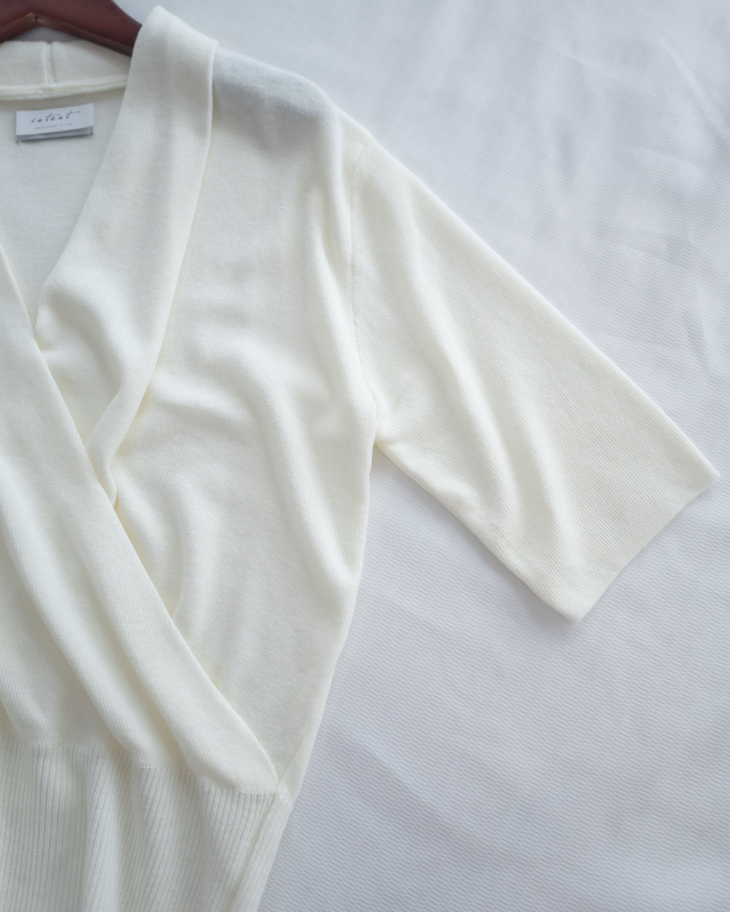 Wrap Knit Top 溫柔交疊領隨性織紋針織上衣/ TP9226 (pre-order mintblue)
