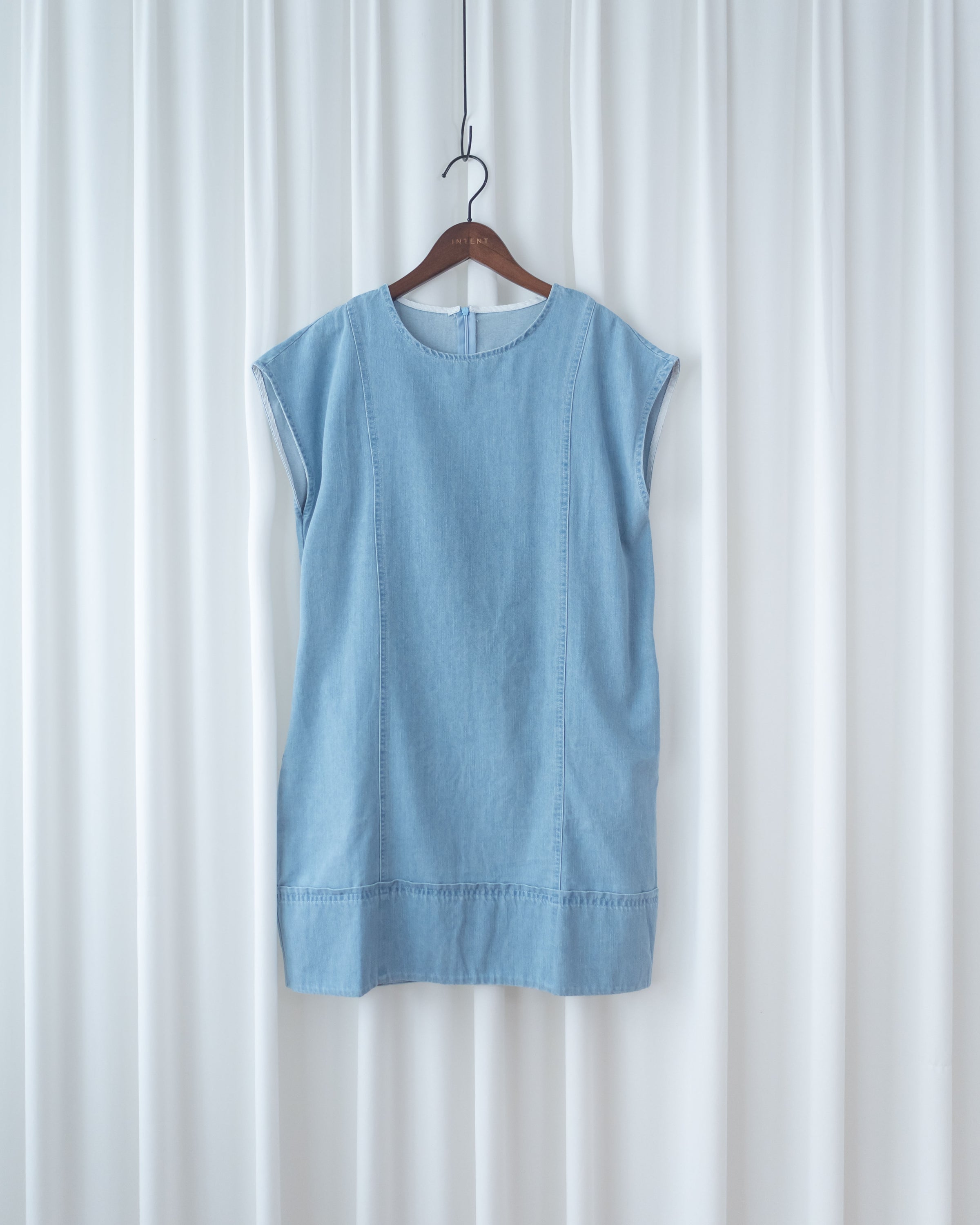Denim Aline Dress 隨性輕身拼線設計膝上牛仔連身裙/ DS1116