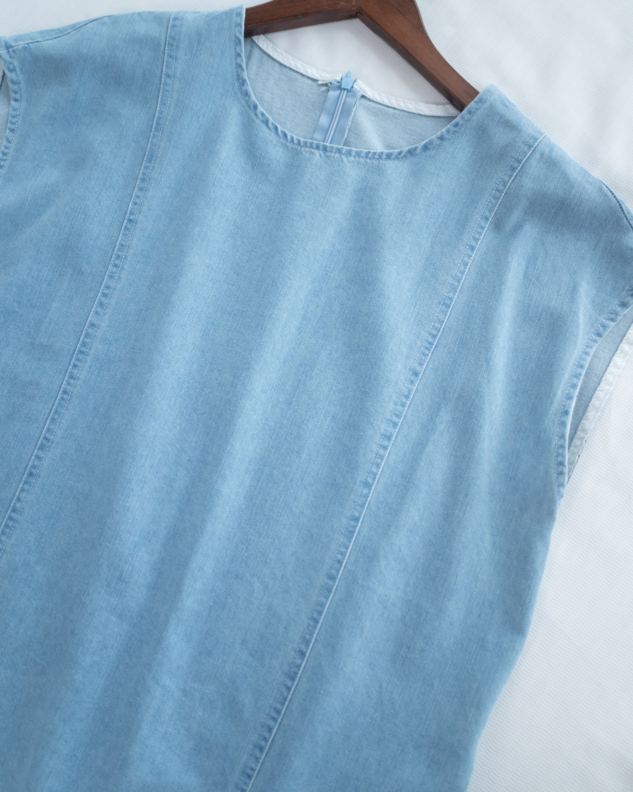 Denim Aline Dress 隨性輕身拼線設計膝上牛仔連身裙/ DS1116