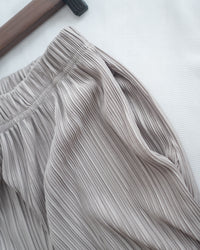 Pleated Shimmer Skirt 微光澤防皺顯瘦直條紋口袋長裙/ SK8943 (pre-order black)