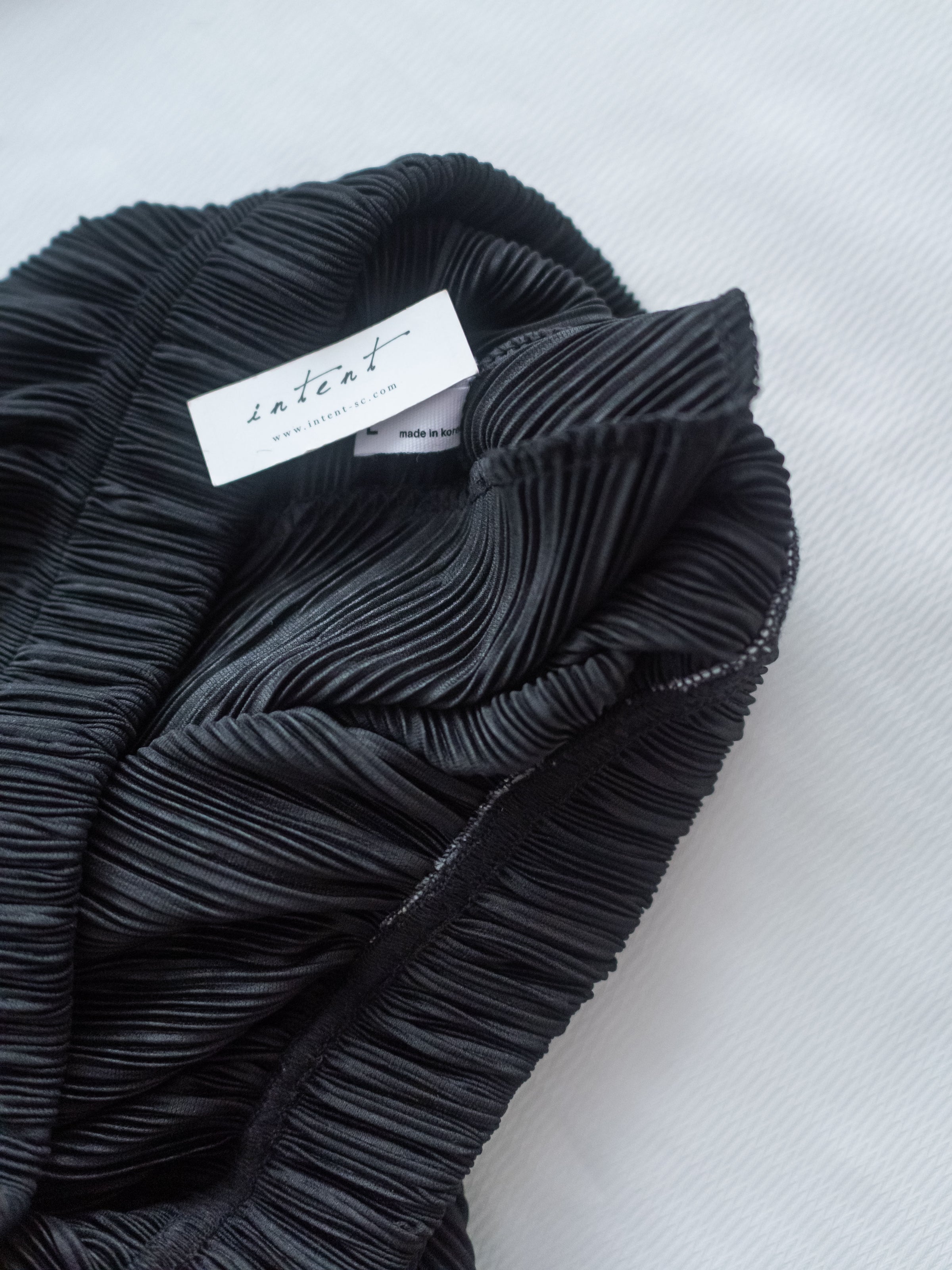 Pleated Shimmer Skirt 微光澤防皺顯瘦直條紋口袋長裙/ SK8943 (pre-order black)
