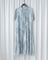 【現貨限量回歸 】Shadow Floral Dress 湖水花影花邊領口修腰連身裙/ DS1117
